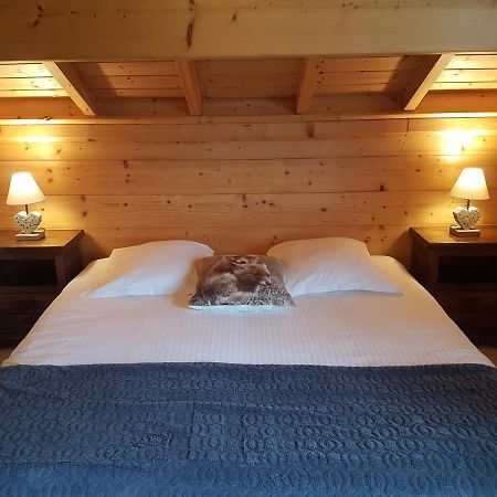 Chalet Les Aigles Saint-Sixt Bagian luar foto