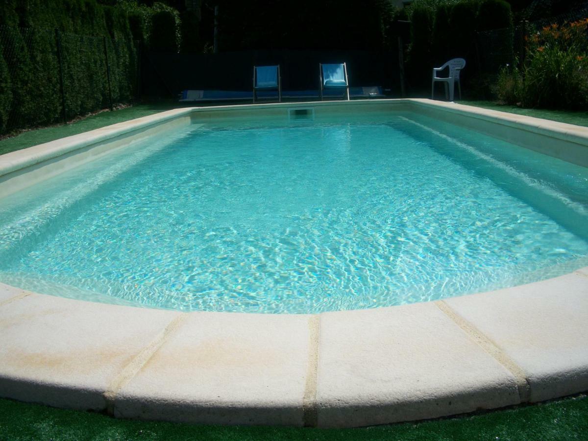 Chalet Les Aigles Saint-Sixt Bagian luar foto